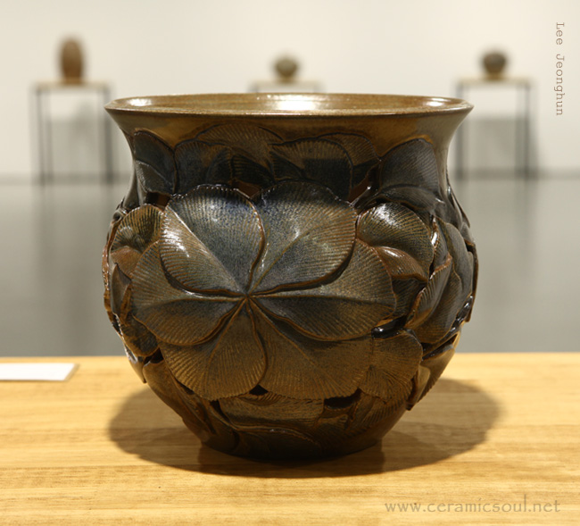 ceramic art_blue by Jeonghun, Lee