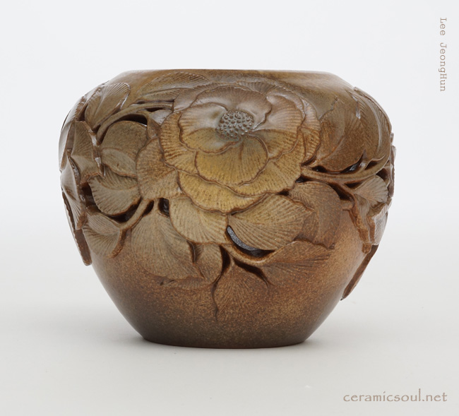 ceramic artwork_devotion by Jeonghun,Lee