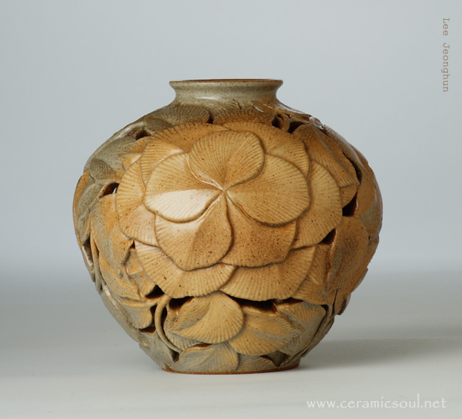 ceramic artwork_warmth by Jeonghun,Lee